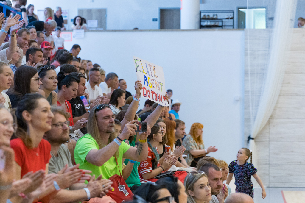 R6II2258.jpg