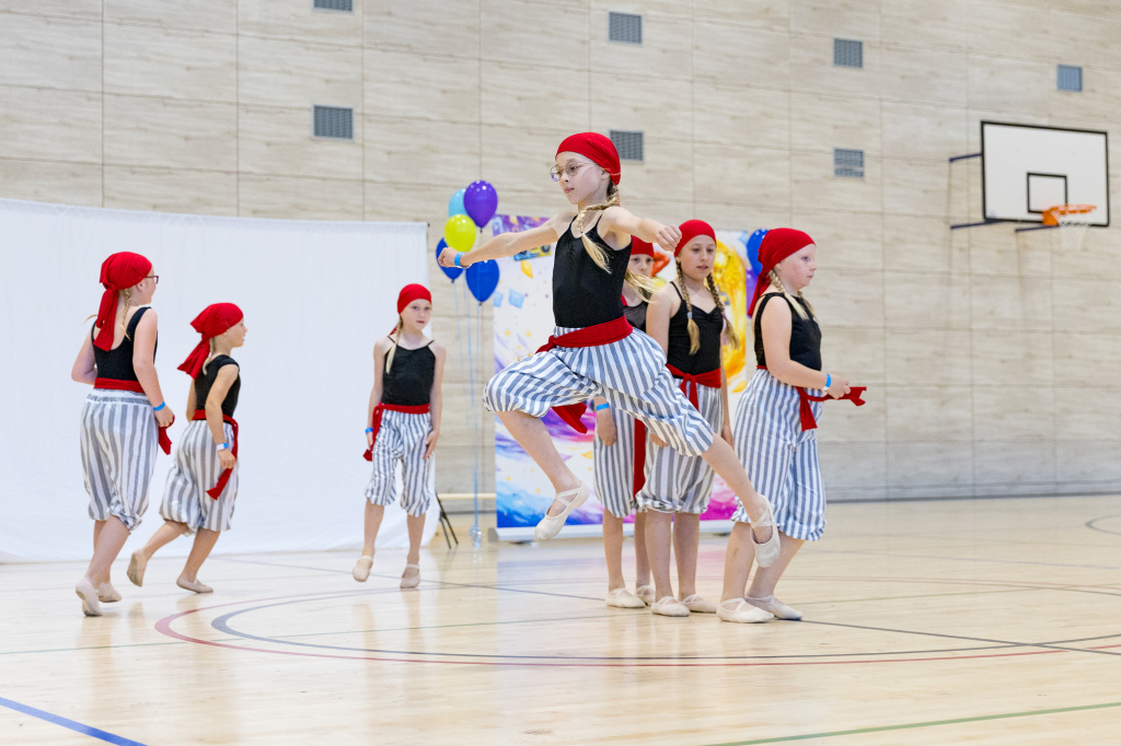 R6II2328.jpg
