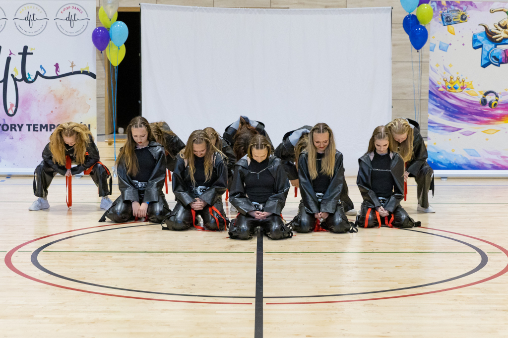 R6II3281.jpg