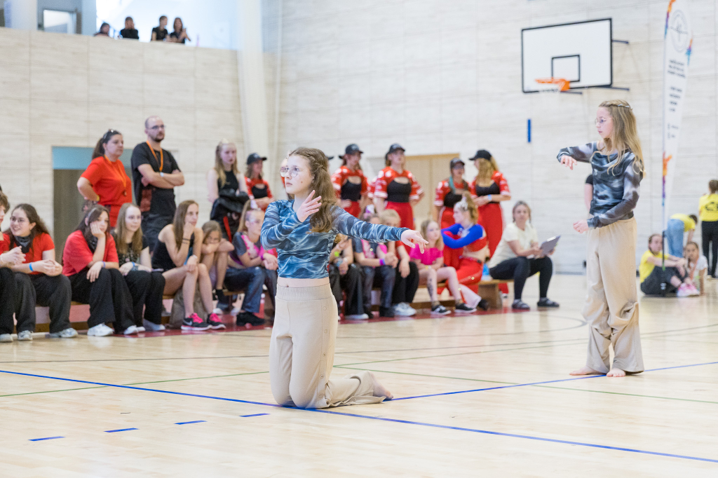 R6II3528.jpg
